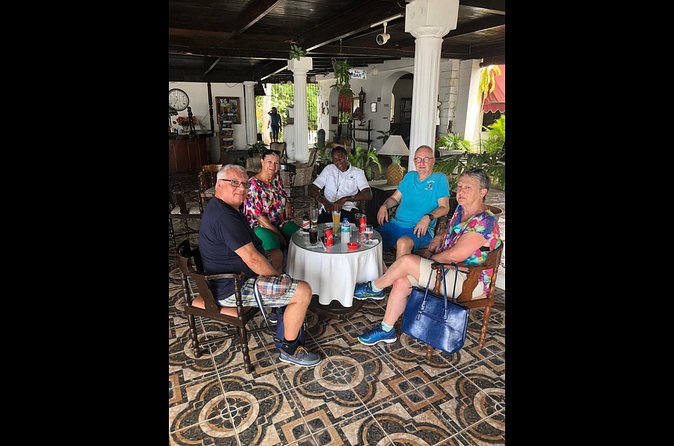 Private Montego Bay Highlight Tour from Falmouth/Grand Paladium - Starting with Montego Bay shopping and coffee