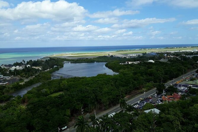 Private Montego Bay Highlights Tour - The farmers market: fruit, spices, and daily life