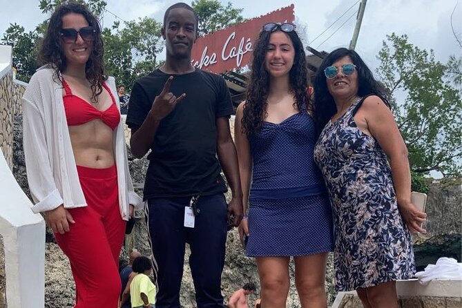 Private Negril 7 Mile Beach and Rick's Cafe Tour from Montego Bay - What to expect at Rick’s Cafe