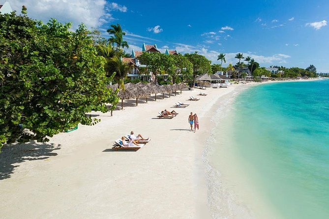 Private Negril Day Trip From Ocho Rios - An 8 a.m. pickup with room to settle in