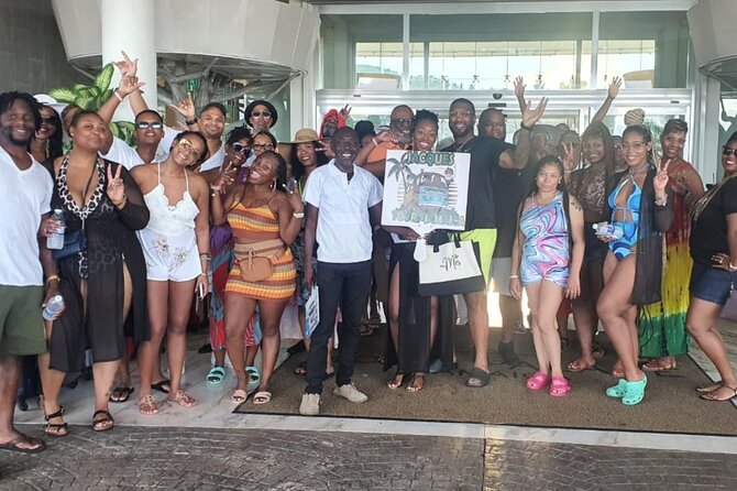 Private Nightclub Tour with Transfer from Ocho Rios, Runaway Bay - A Private Route Into Ocho Rios Nightlife