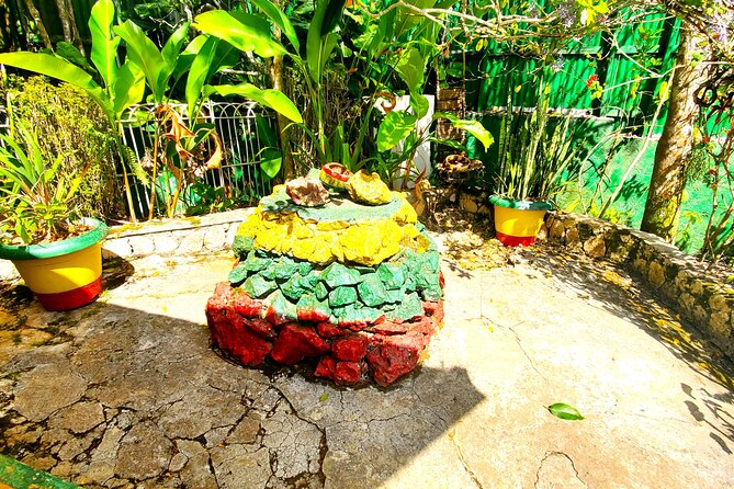 Private Nine Mile, Bob Marley Tour from Ocho Rios - What the private format changes