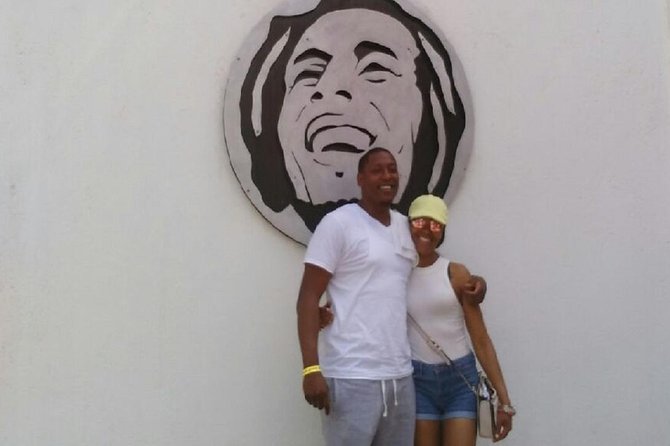 Private Nine Mile, Bob Marley Tour from Ocho Rios - Inside Bob Marley’s childhood home