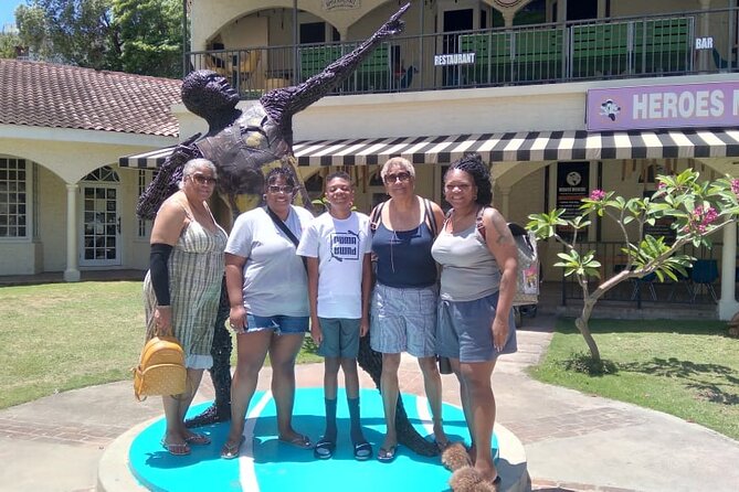 Private One-Way and Roundtrip Airport Transfer to Montego Bay Hotels - Punctual Drivers Make the Difference