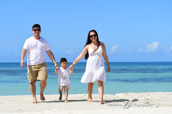 Private Professional Photography Session in Jamaica - Silver and Gold packages for larger groups