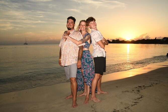 Private Professional Photography Session in Jamaica - What happens during the one-hour Bronze session