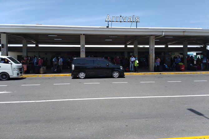 Private Round Trip Airport Transfer in Montego Bay - Meeting Corey outside Sangster International Airport