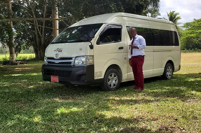Private Round Trip Transfer Montego Bay to Grand Palladium - The return trip to Sangster International Airport