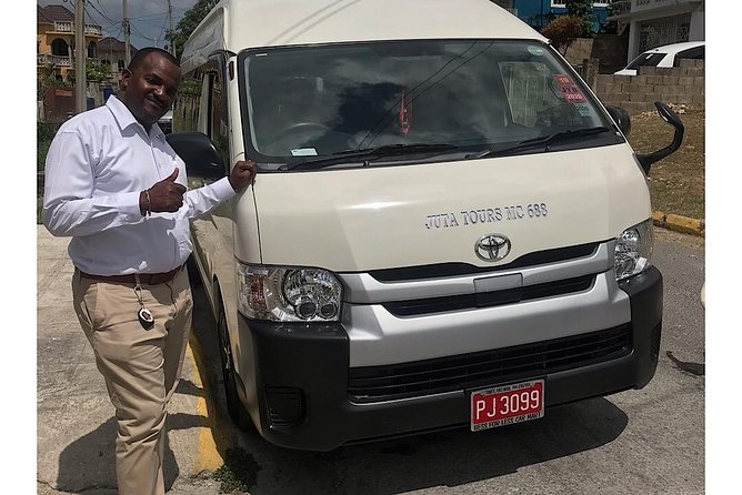 Private Roundtrip Airport Transfer to Resorts in Negril - Family-owned service with a personal feel