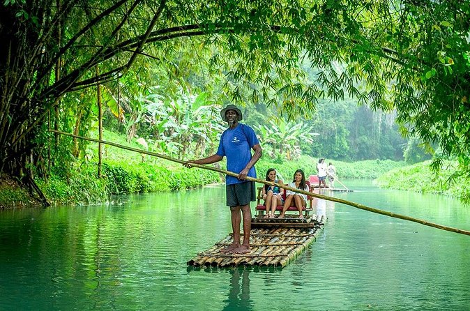 Private Roundtrip Transportation to Martha Brae Rafting - Booking tips that can prevent trouble