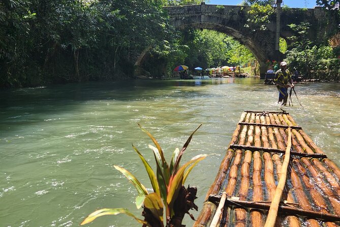Private Sangster Airport and Excursion Transport in Montego Bay - Excursion transport and the limits of the itinerary