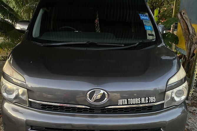 Private Sangsters Int. Airport Pickup to Montego Bay Resorts - Why Private Service Matters For Families And Groups