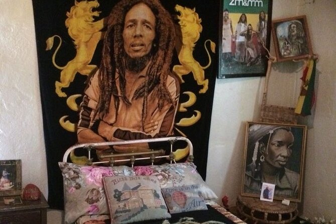 Private Tour Day-Trip Nile mile Bob Marley House With Admission - At Bob Marley’s home and recording studio