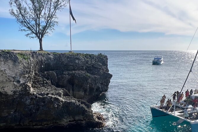 Private Tour for Negril Seven Miles Beach & Rick's Cafe Jamaica - Is $124 per person a fair price?