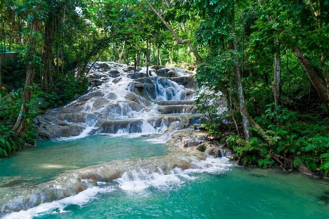 Private Tour From Ocho Rios To Dunn's River Falls - What the waterfall stop is really like