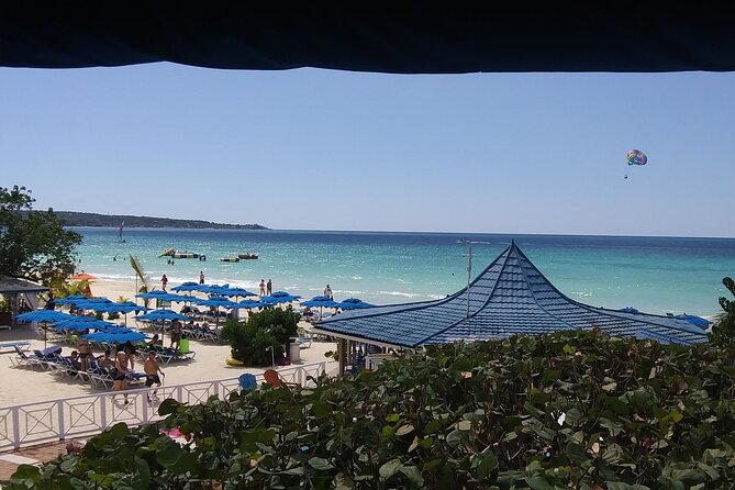 Private Tour Negril Beach and Rick's Cafe From Montego Bay - What to expect at Rick’s Cafe