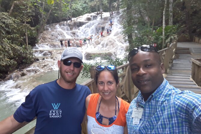 Private Tour to Dunn's River Falls From Ocho Rios - What happens after the waterfall