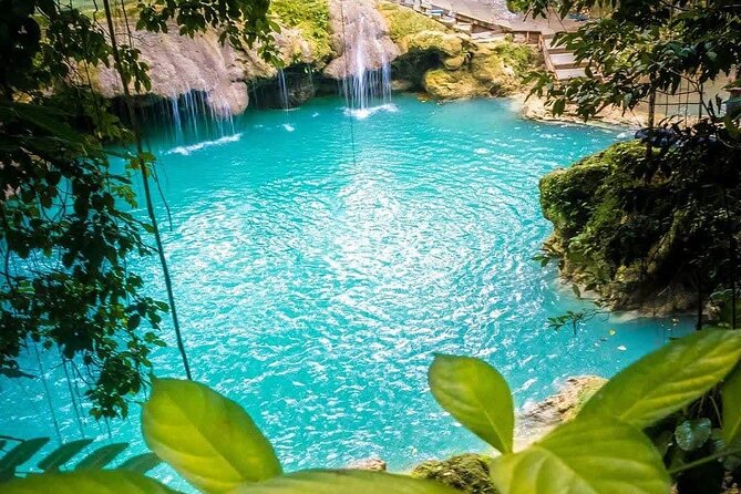 Private Tour to Dunns River and Blue Hole from Montego Bay - Two Jamaican water attractions in one private day