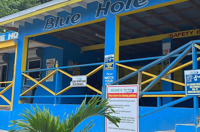 Private Tour to Dunns River and Blue Hole from Montego Bay - What the guides add to the day