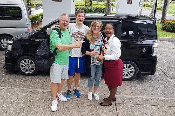 Private Transfer from Montego Bay Hotels to Ocho Rios Hotels - Arriving at Your Ocho Rios Hotel