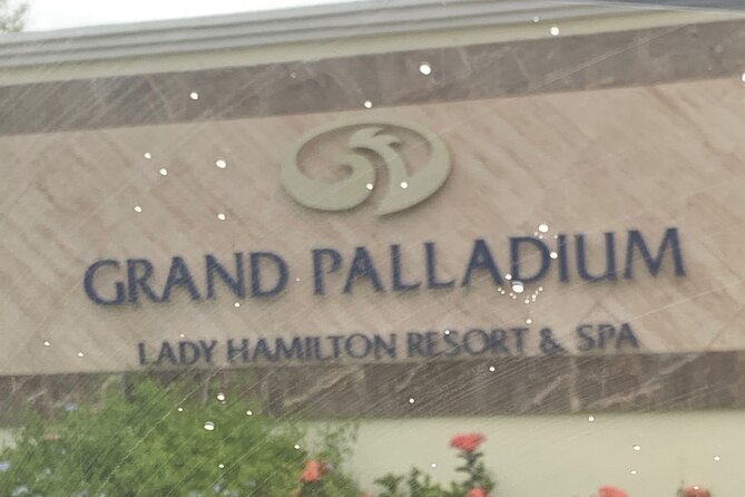 Private Transfer Grand Palladium and Royalton Blue Water Resort - Beyond One Ride: Flexible Transport Around Lucea