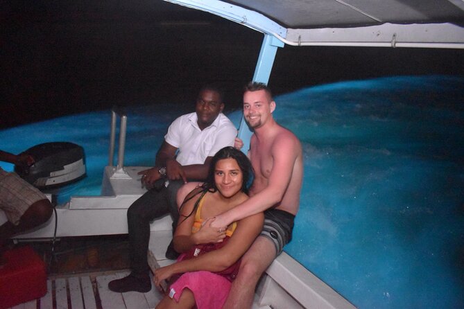 Private Transfers From Montego Bay To Luminous Lagoon - Leaving Montego Bay in an air-conditioned vehicle