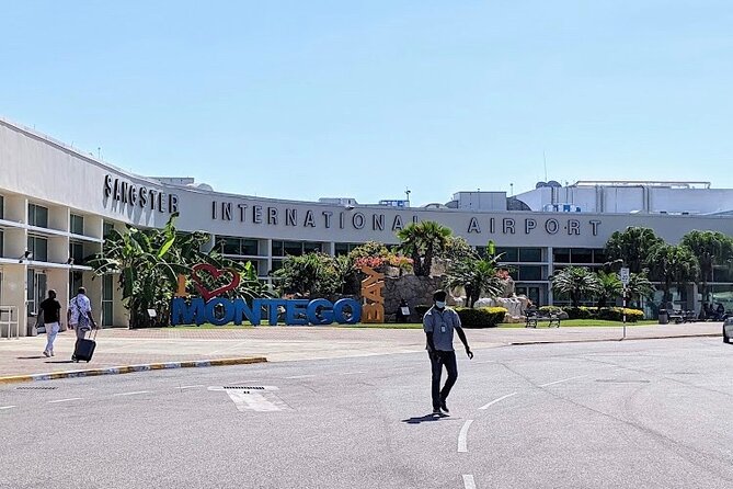 Private Transportation to Negril from Montego Bay - The Montego Bay to Negril Drive
