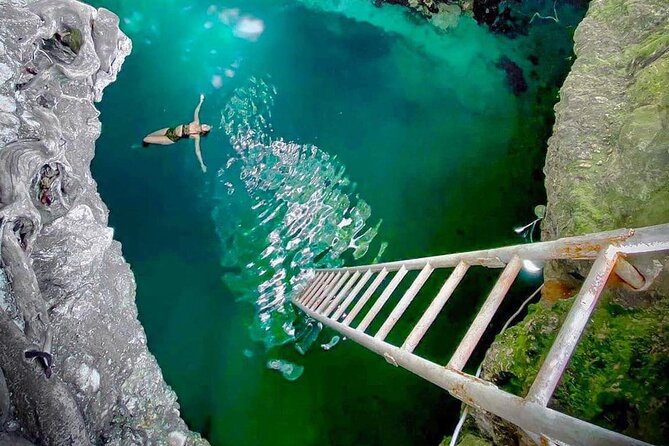 Private Trip to Blue Hole Mineral Springs, Negril & Ricks Café - Negril’s seven-mile beach and Margaritaville