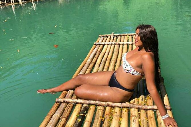 Rafting and Shopping in Ocho Rios - Reaching the Rio Nuevo River