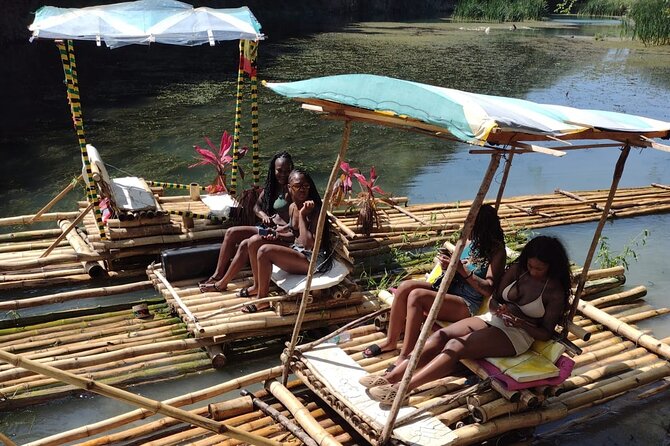 Rafting and Shopping in Ocho Rios - The guides make the biggest difference