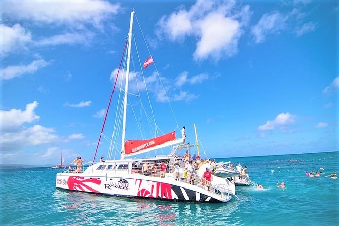Reggae Catamaran and Snorkeling Open Bar Cruise Montego Bay - Hotel Pickup Can Make or Break the Morning
