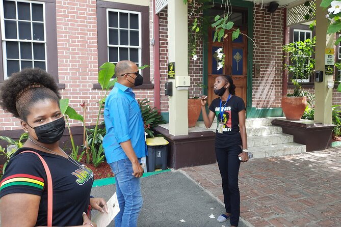 Reggae Legend - Bob Marley Museum Tour Tickets - The Main House and Marley’s Private Rooms