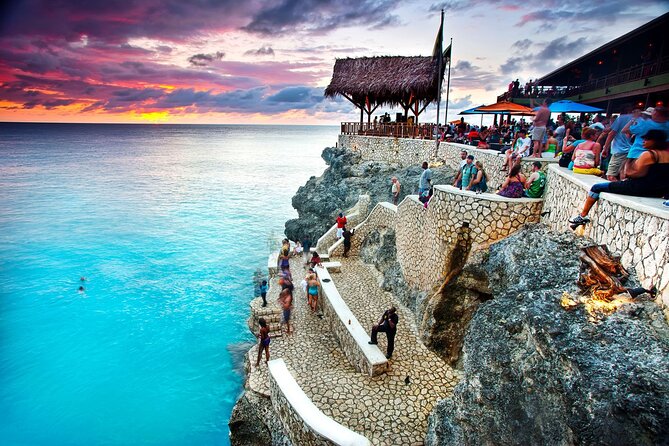Rick's Cafe and 7 Mile Beach from Montego Bay - Key points to know before you book