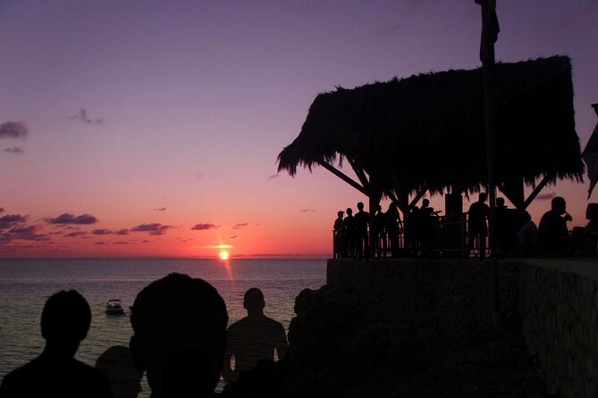 Rick's Cafe Sunset Cruise - Who should book this boat trip?