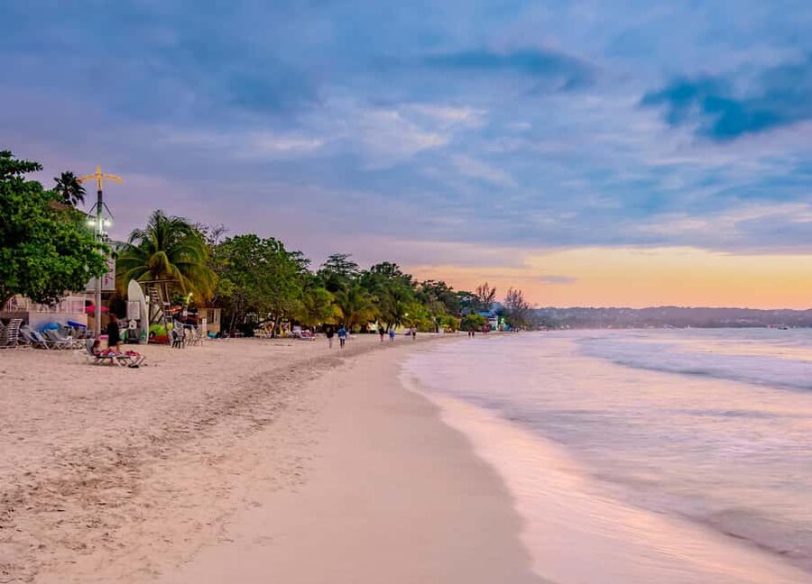 Ricks cafe & 7mile Beach Day Tour From Montego Bay. - Pickup in Montego Bay and the ride west