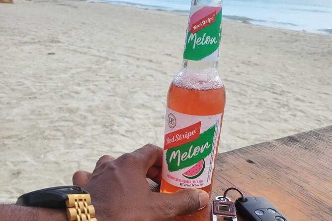Ricks cafe & 7mile Beach Tour from Montego Bay. - What the Drivers Add to a Basic Beach Transfer