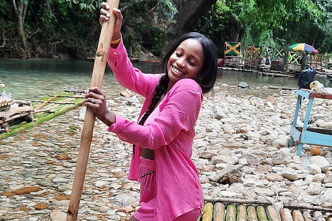 River Rafting Limestone Massage and Shopping Tour in Montego bay - What the guiding adds to the day