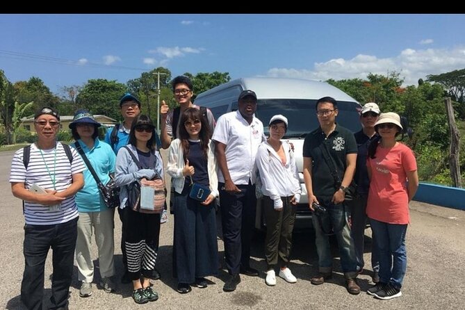 Round-trip Airport Transfer to Grand Palladium Resort & Spa - From Montego Bay Airport to Grand Palladium in 30 to 40 Minutes