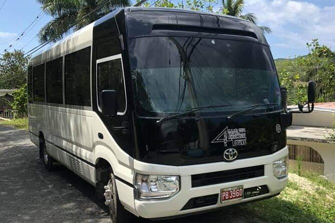 Round Trip Montego Bay Airport Taxi - Grand Palladium - Why driver quality matters on this route