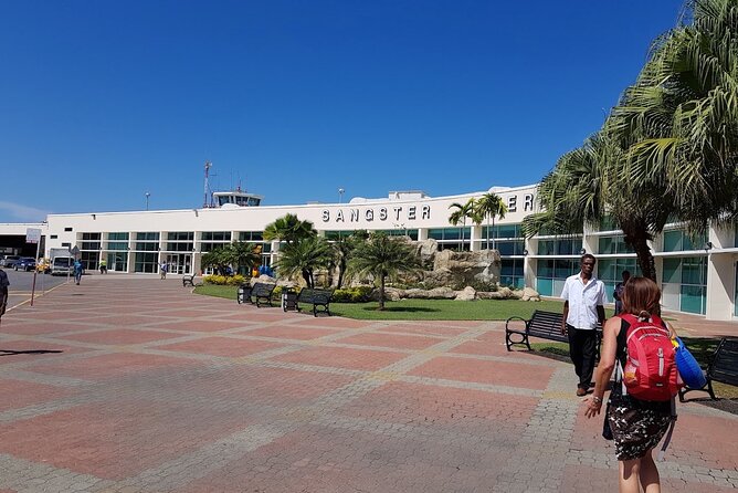 Royalton Blue Waters Montego Bay Private Airport Transfer - What the return ride adds
