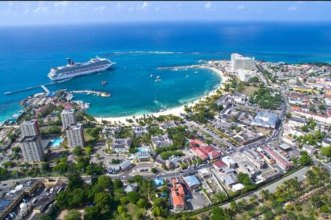Runaway Bay Transportation Tour Experience - A Local Market With Crafts Worth Carrying Home