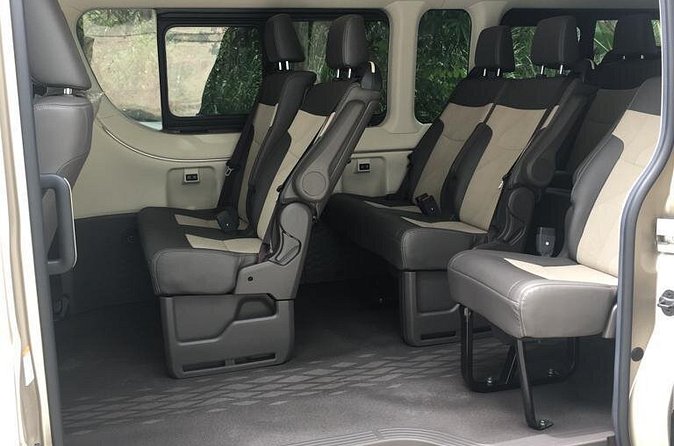 Secret Wild Orchid Montego Bay Private Airport Transfers - What the airport staff and driver add to the experience