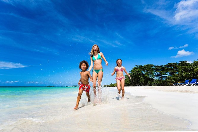 Seven Mile Beach and Ricks Cafe Private Tour. - Is $97.44 a fair price?