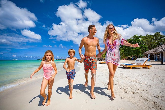 Seven Mile Beach and Ricks Cafe Private Tour. - Timing, weather, and cancellation details
