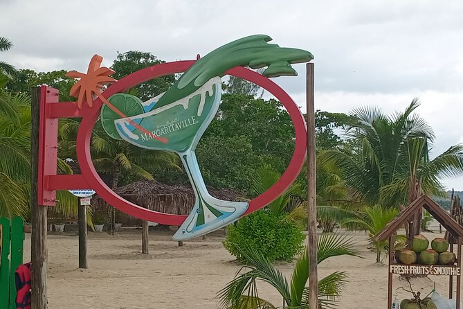 Seven Miles Beach in Negril and Ricks Cafe from Montego Bay - The 90-minute road from Montego Bay to Negril