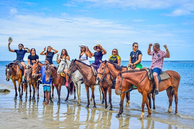 Shared Tour in Ocho Rios with Horseback Riding and Swimming - Why families may find this outing manageable