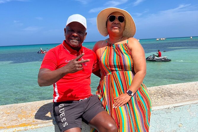 Shopping and Sightseeing Local Guided Tour In Montego Bay - What this Montego Bay tour is really for