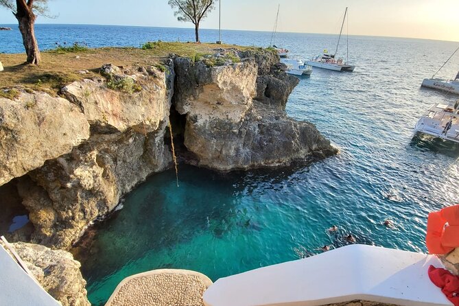 Sunset Catamaran cruise, Snorkeling and Rick's Cafe from Mobay - Is $290 per person a fair price?