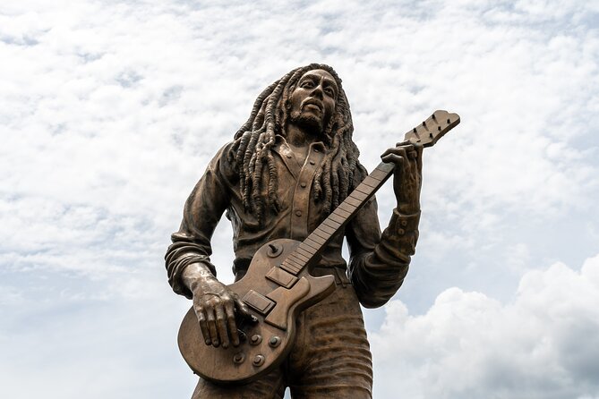 The Essential Bob Marley Tour: Visit His Home and more - Kingston Murals and Streets: A Half Hour on Foot