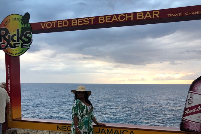 Tour to Negril 7 Miles Beach and Rick’s Cafe from Montego Bay - Leaving Montego Bay for Negril